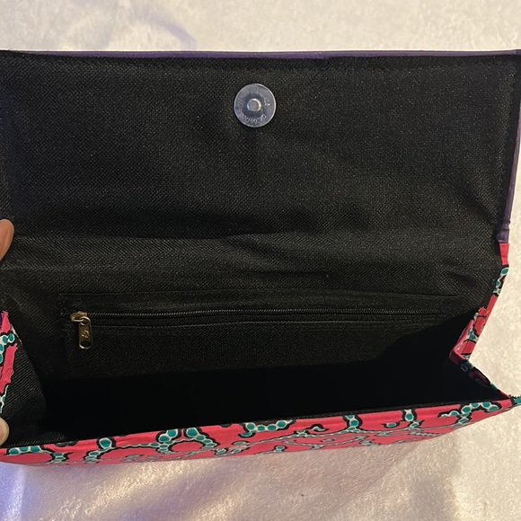 Custom print and leather clutch - Picture 5 of 5